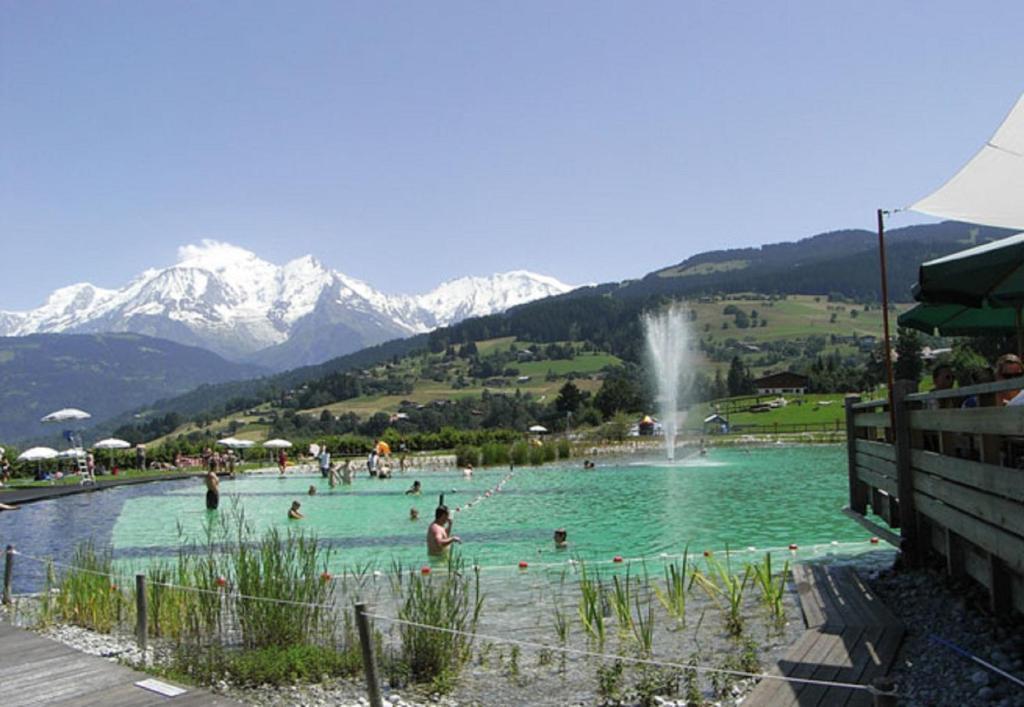 Les Aravis - Combloux Hotel Exterior foto